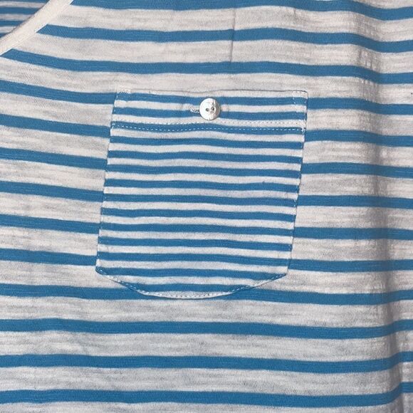 J. Jill V neck T-shirt - Picture 2 of 6